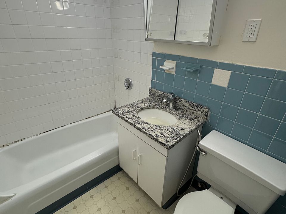 1st image of 88 Gardner St APT 11