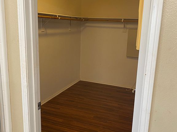 2nd image of 14684 Tilden Ln