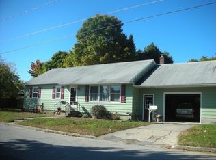 7 Paris Ave, Corinth, NY 12822