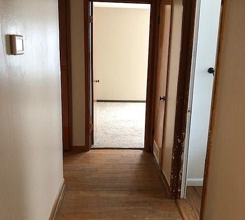 4th image of 610 Westview Dr