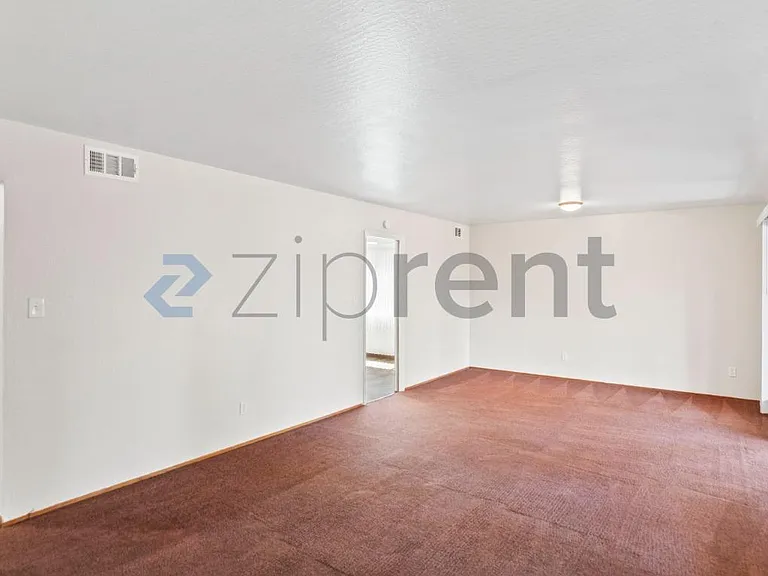 2923 Birmingham Dr — Photo 6