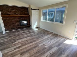 400 Lola Ave #402, Molalla, OR 97038
