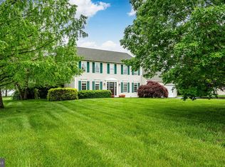 41 Diane Dr, Honey Brook, PA 19344