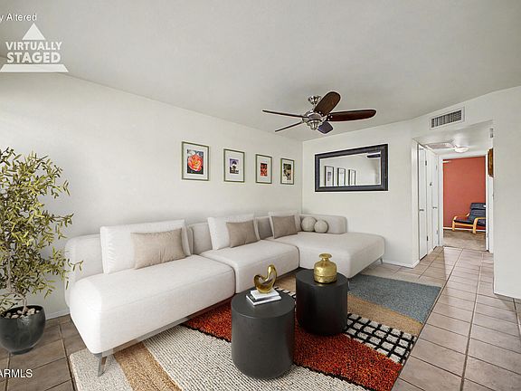 5th image of 3626 N 37TH Street #11