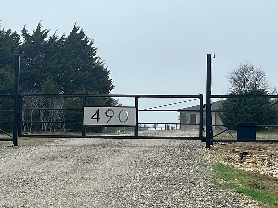 1st image of 490 Alysa Ln