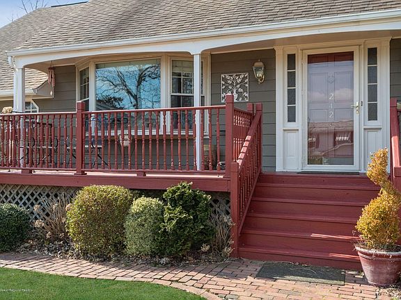2nd image of 242 Barnegat Blvd