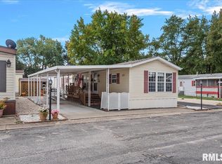 1618 W Jefferson St, Springfield, IL 62702