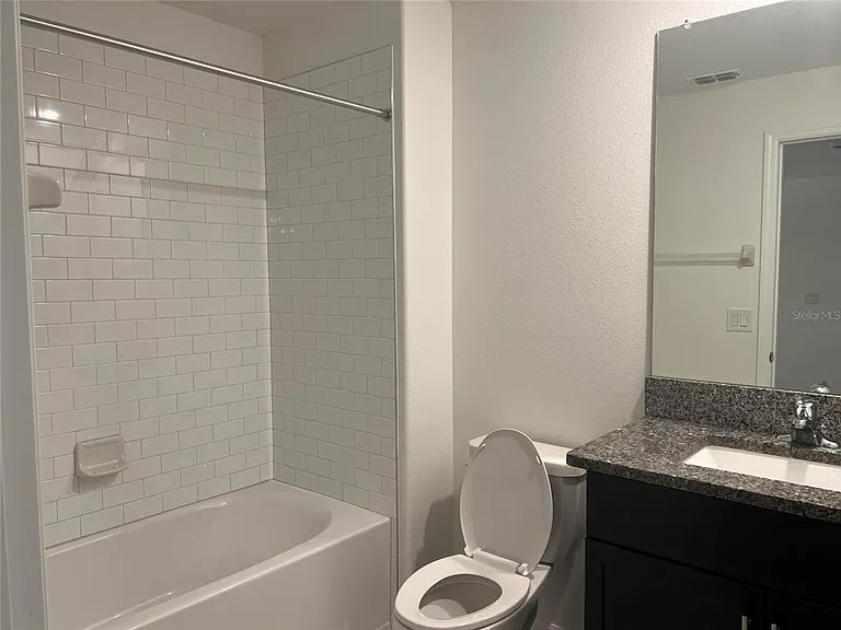 14442 Editors Note St — Photo 12