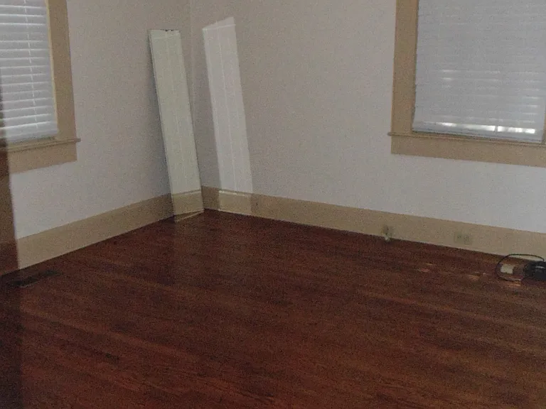 1102 Dodson St — Photo 9