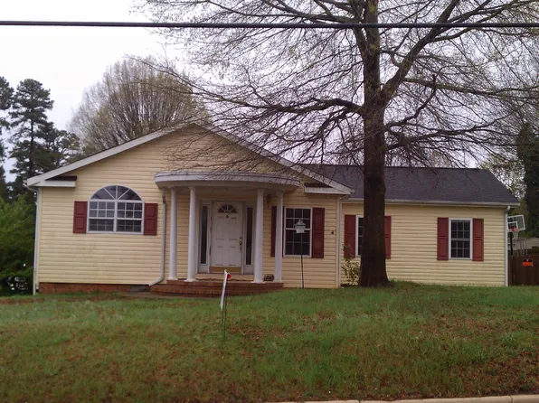 321 E Harden St, Graham, NC 27253
