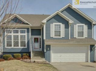 749 S Meadowbrook St, Gardner, KS 66030