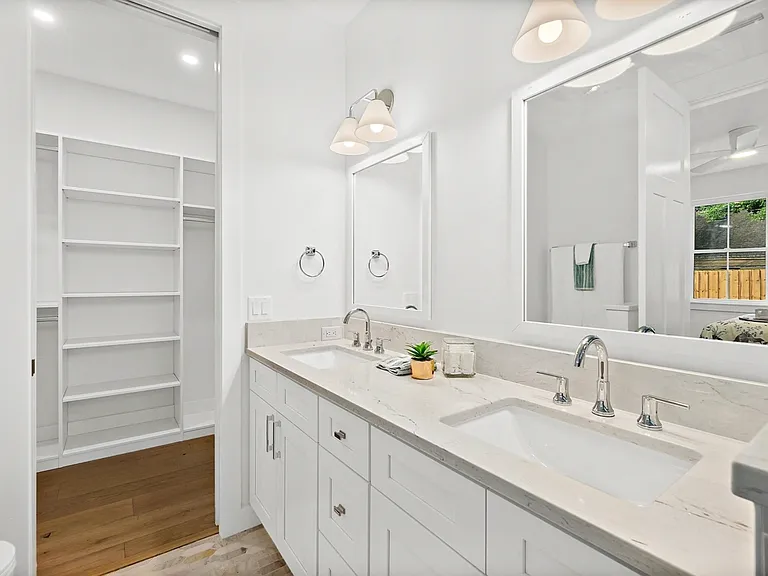 27 Fullerwood Dr — Photo 21