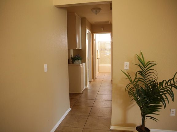2nd image of 25560 Camino Marilena