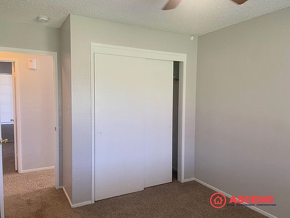 5th image of 506 Adelaide Ave