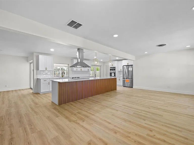 5700 Bayou Grande Blvd NE — Photo 19