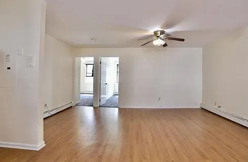 136 Essex St #3 — Photo 9