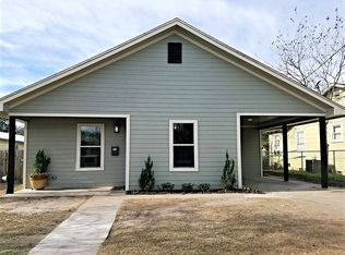 1105 N Berry St, Beeville, TX 78102