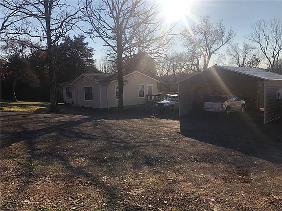 2nd image of 1637 Sharrah Ln