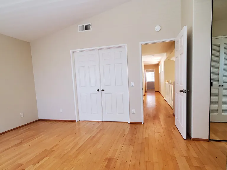 7220 Fargate Ter — Photo 11