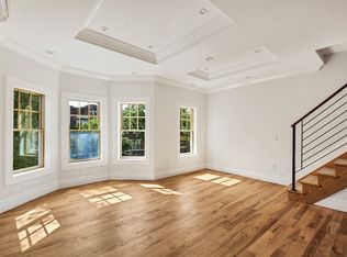 615 E 2nd St #2FMY, Brooklyn, NY 11218
