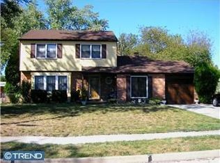 219 McIntosh Rd, Cherry Hill, NJ 08003