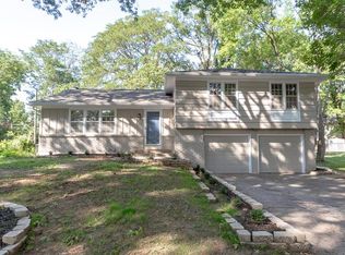 1015 E 110th St, Kansas City, MO 64131