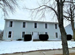 2411 Camelot Blvd #D, Sheboygan, WI 53081