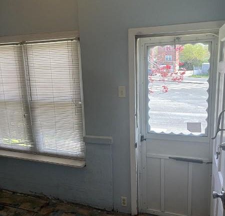 5th image of 4432 Van Kirk St