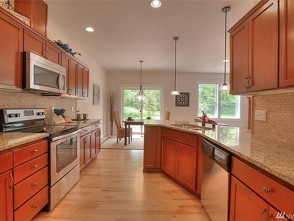 5th image of 18003 25th Ave NE Lot 4
