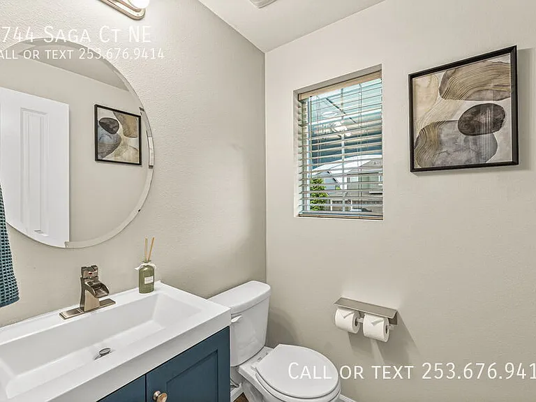 2744 Saga Ct NE — Photo 18