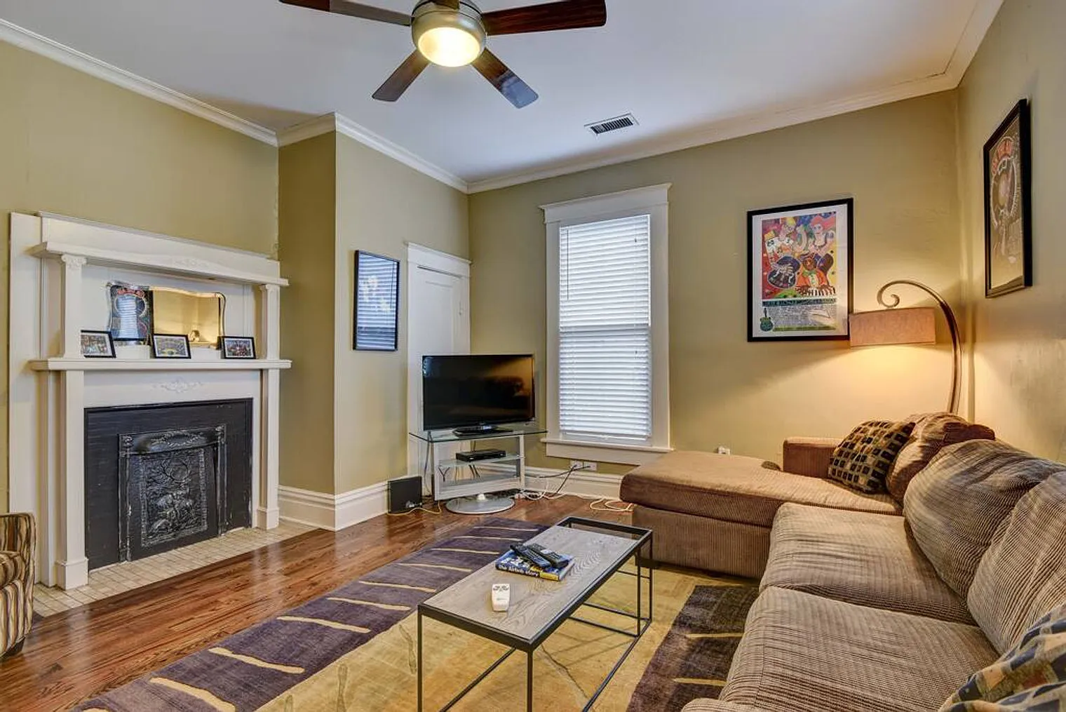 2 bed, 2.0 bath, $1,968 — Photo 3