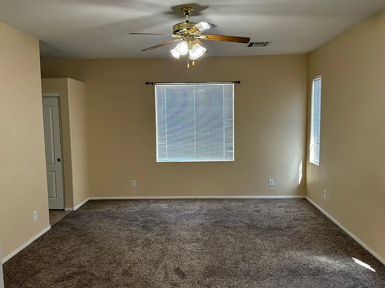 5150 Silent Valley Ave — Photo 17
