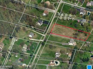 12348 Howard Lodge Dr, Sykesville, MD 21784