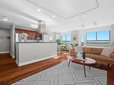 100 Manhattan Ave APT 2117, Union City, NJ, 07087