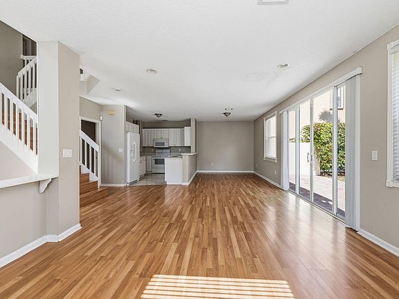 4th image of 6334 Stonehurst Circle