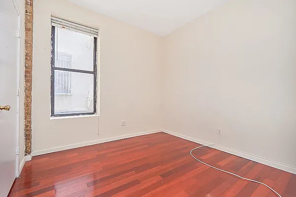 Rented by Living New York | media 32