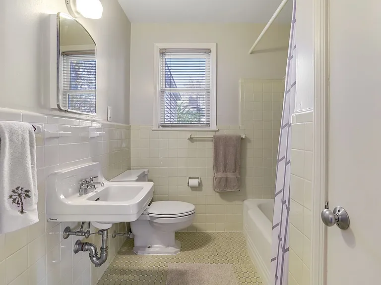 2700 N Dinwiddie St — Photo 39