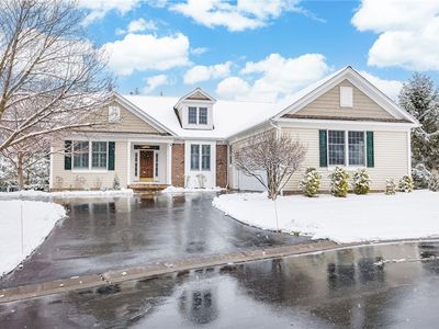 14 Connemara Dr, Pittsford, NY, 14534