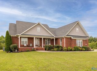 10297 Stewart Rd, Tanner, AL 35671
