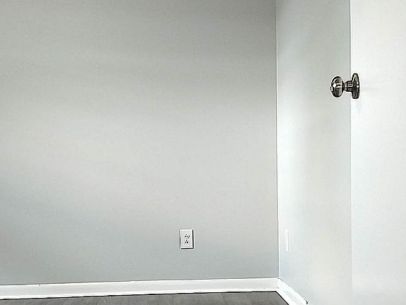 Bedroom - more natural light! who doesn't love a ceiling fan!?