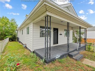 144 4th St, Dunbar, WV 25064