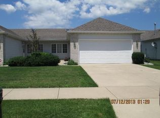 1730 Chestnut Dr, Crown Point, IN 46307