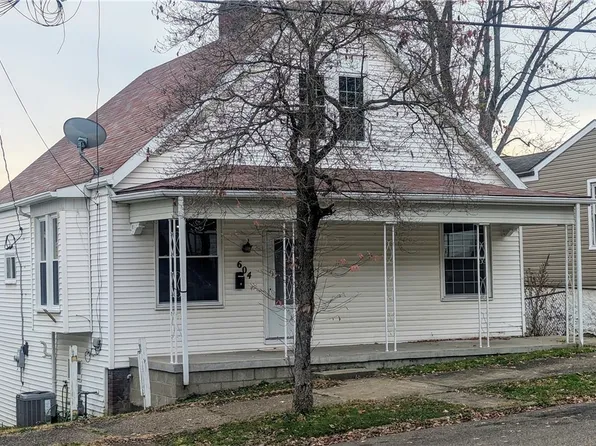 604 W Vine St, Martins Ferry, OH 43935