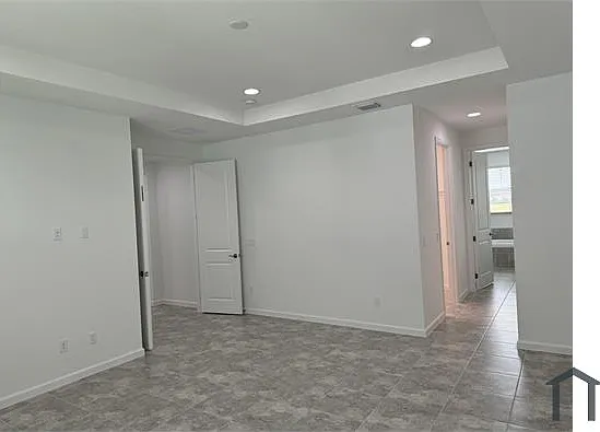 16475 Capilano Ct — Photo 28