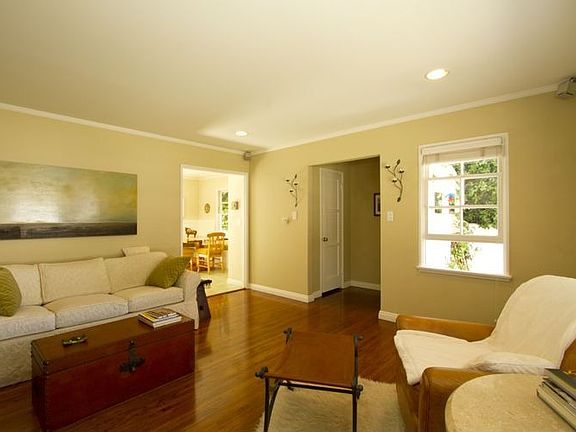 5th image of 12560 Louise Ave