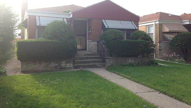 1st image of 217 Hyde Park Ave