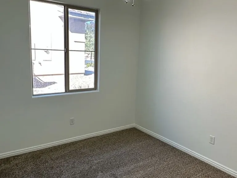 2744 E Slick Rock Rd — Photo 10