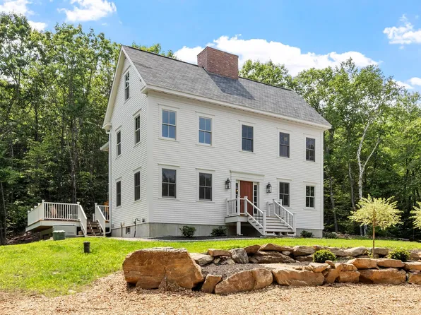 405 Mountain Road, Lyndeborough, NH 03082