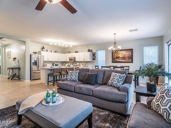 4th image of 1546 E Azalea Dr