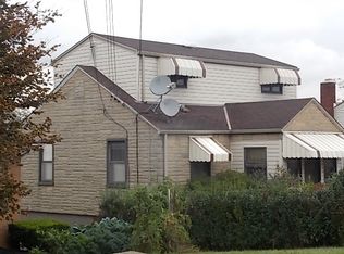 207 Roberts St, West Mifflin, PA 15122